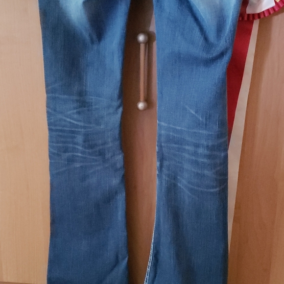 24×32 Miss Me Bootcut - Picture 6 of 6